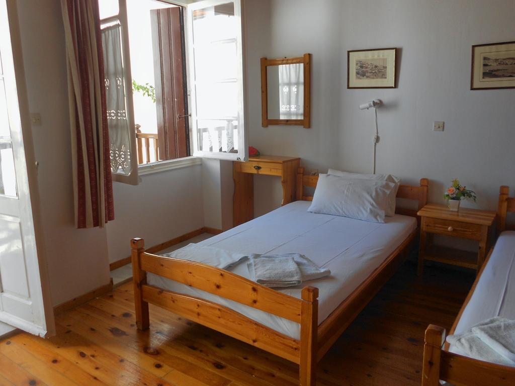 Aggela Guesthouse Skopelos Kamer foto